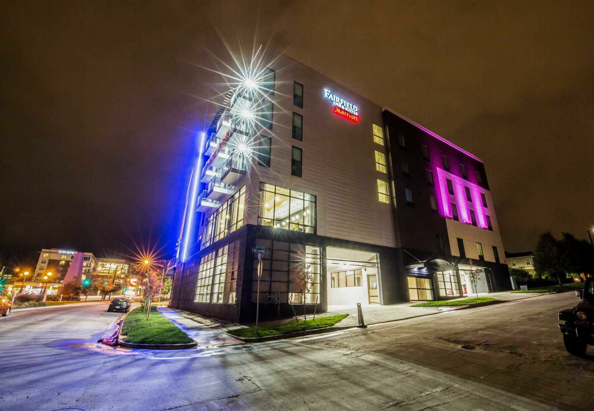 Fairfield Inn & Suites By Marriott Denver Downtown מראה חיצוני תמונה